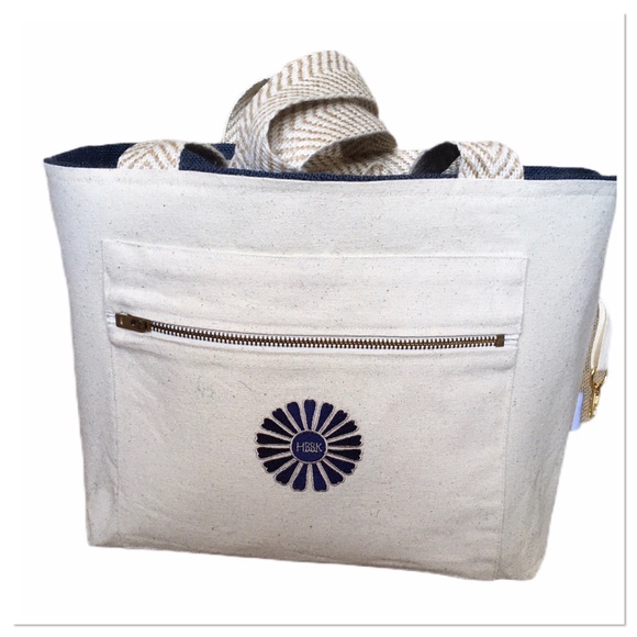 The Nantucket Mid-Sized Tote Navy & Green - Picture 3 of 4